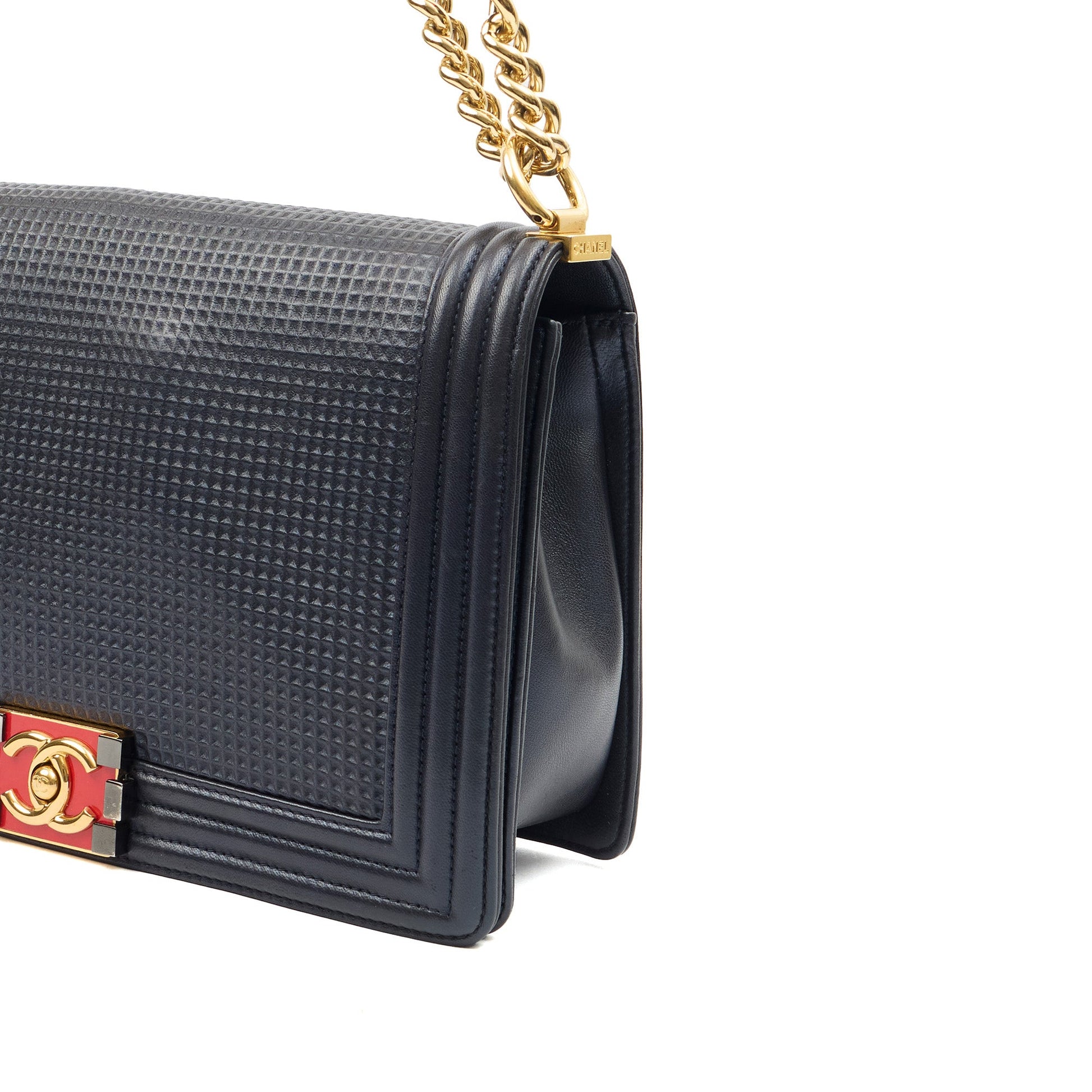 Chanel Shoulder Bag Boy - New Medium in Blue, Leather — Detail View