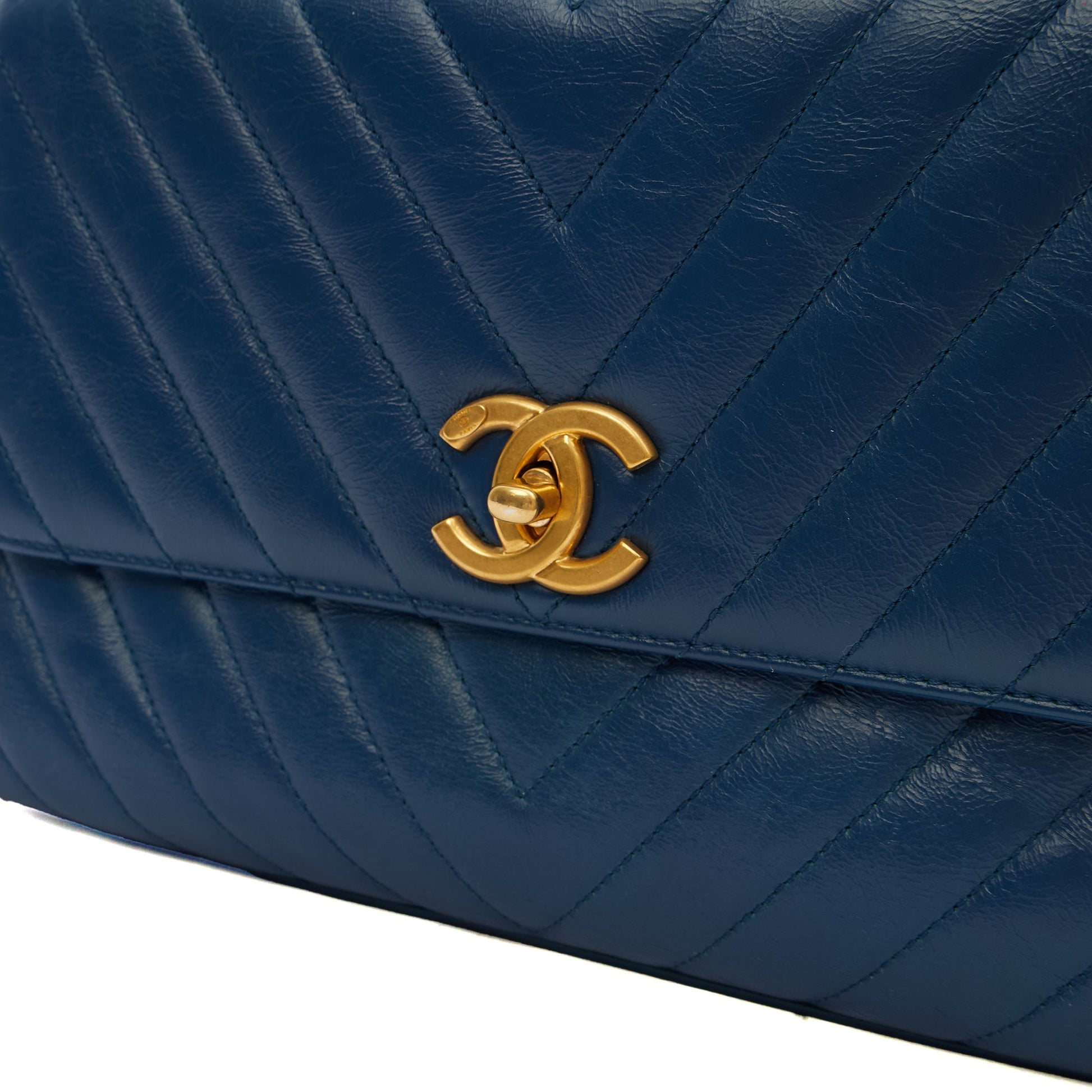 Chanel Top Handle Coco Top Handle in Blue, Crinkled Calfskin Leather — Alternate View 16