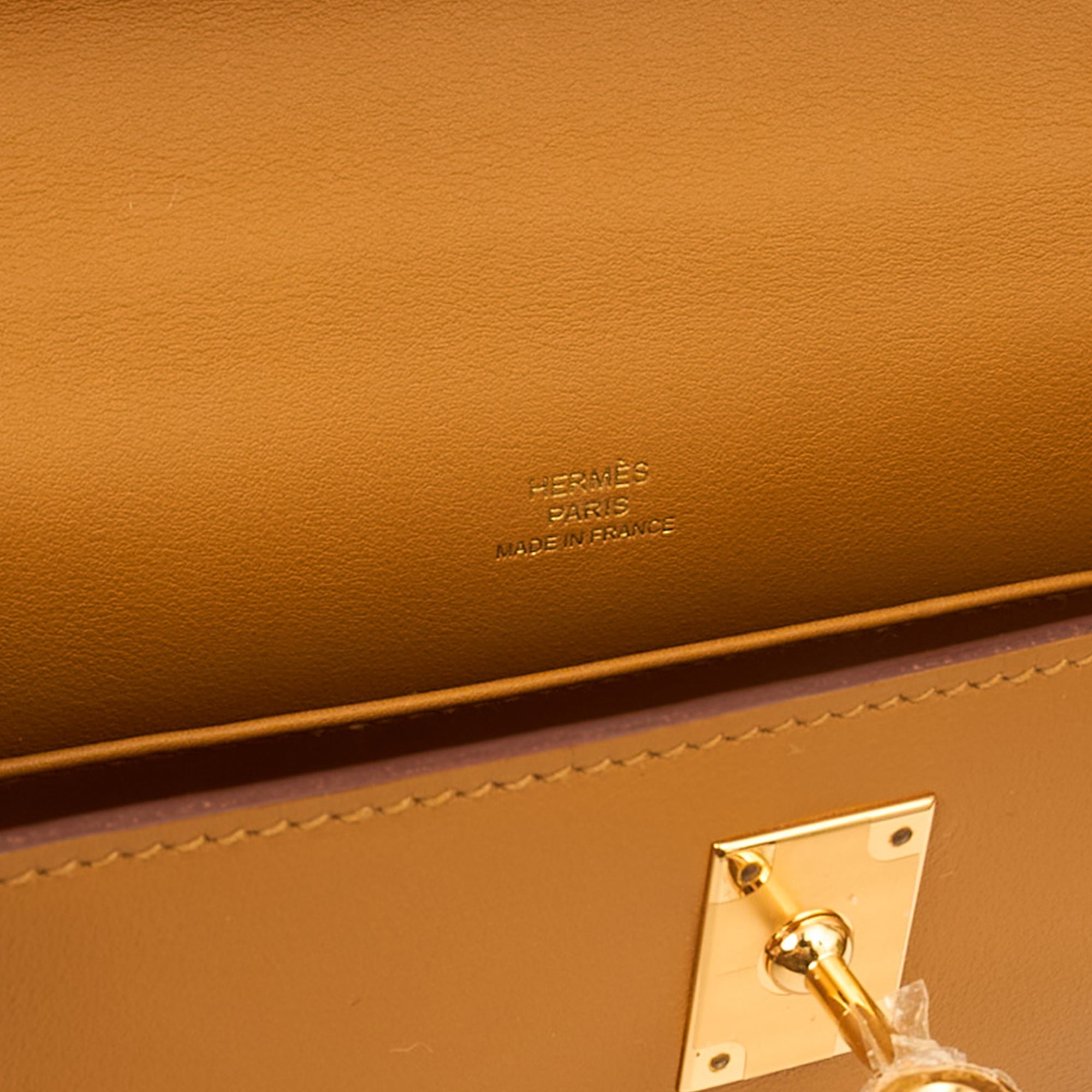 Hermes Mini Bag Kelly Pochette in Sesame, Swift Leather — Alternate View 22
