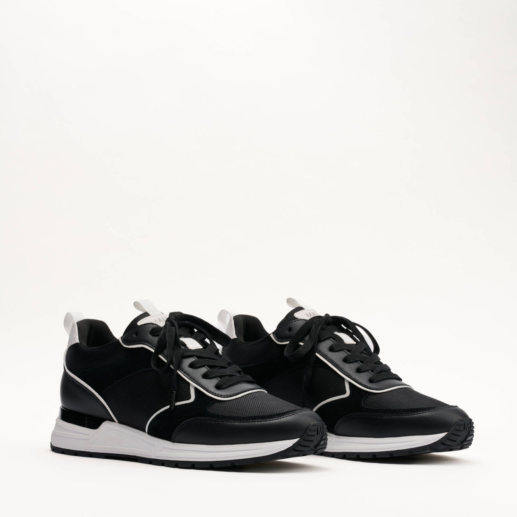 MALLET Bethnal Men's Black White Leather Trainers — UK 05 — Size Black — Side View