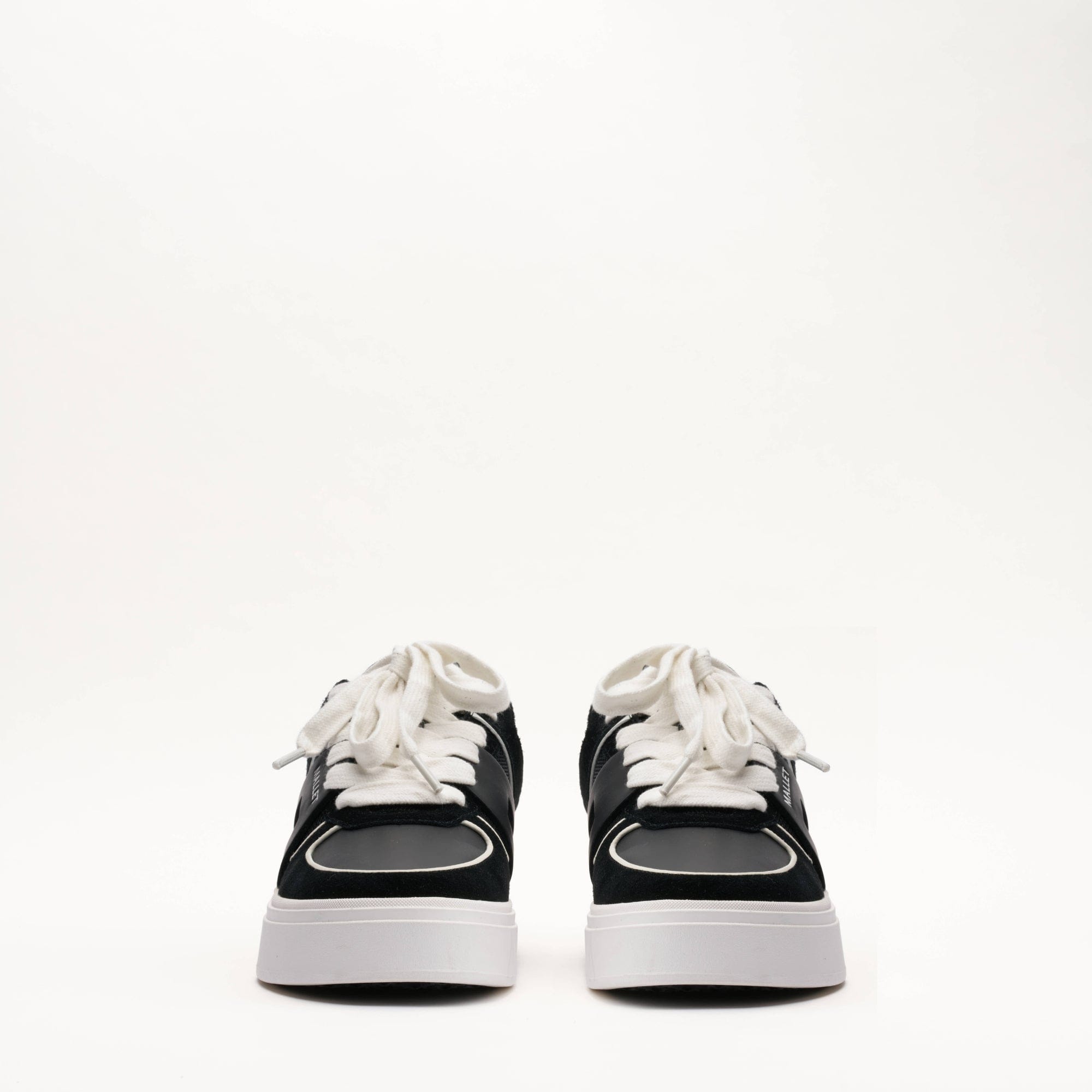 MALLET Fenchurch Men's Black White Leather Trainers — UK 05 — Size Black — Back View