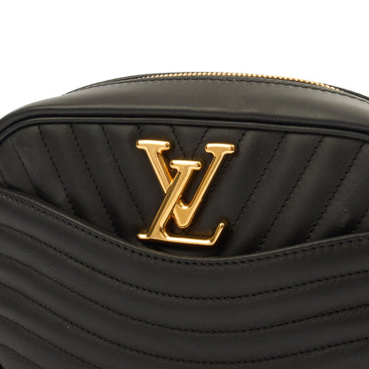 Louis Vuitton Cross Body New Wave PM Chain Bag  in Black, Leather — Alternate View 21