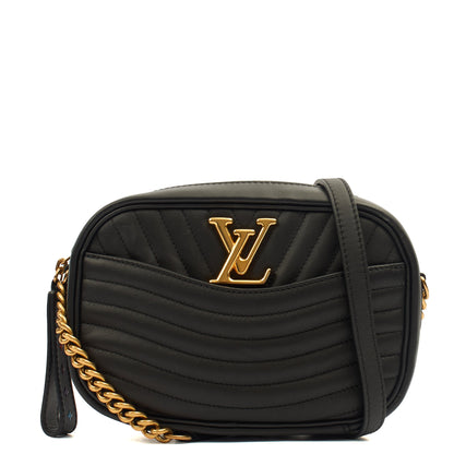 Louis Vuitton Cross Body New Wave PM Chain Bag  in Black, Leather — Alternate View 17