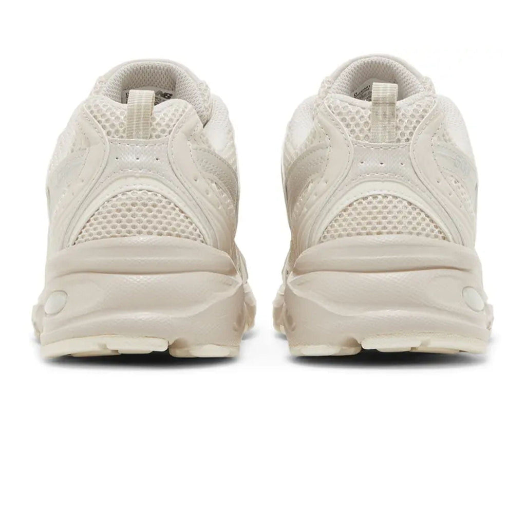 New Balance 530 'Moonbeam Sea Salt' — UK 3.5 | EU 36 | US 4 — Detail View