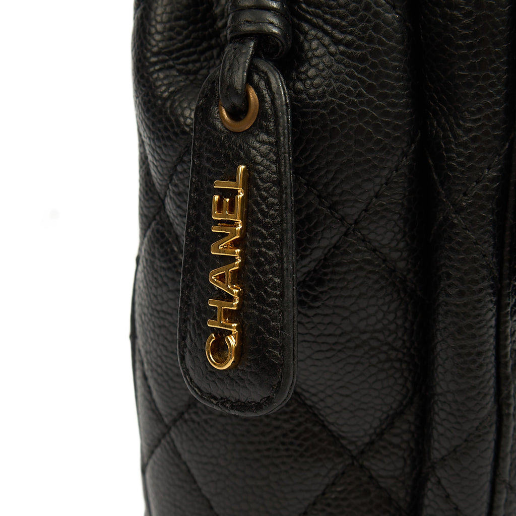 Chanel Tote Vintage Tote in Black, Caviar Leather — Alternate View 16