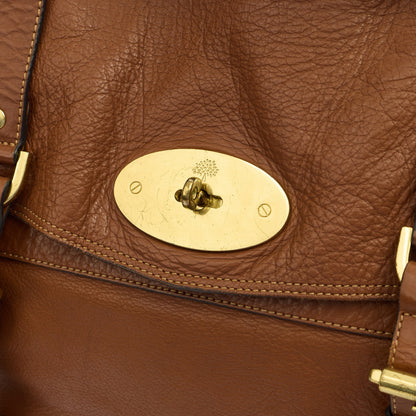 Mulberry Satchel Alexa in Oak, Leather — Lifestyle View