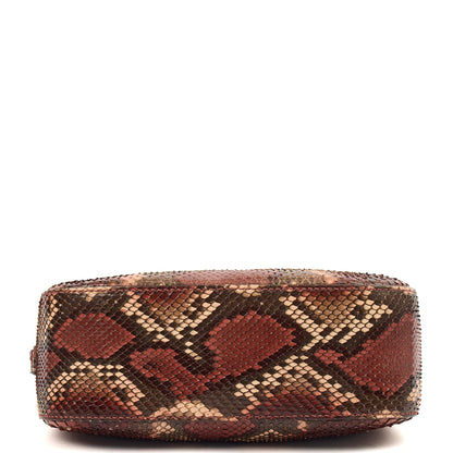 Gucci Shoulder Bag Soho  Disco Bag - Small in Red, Exotic Effect Leather — Alternate View 11