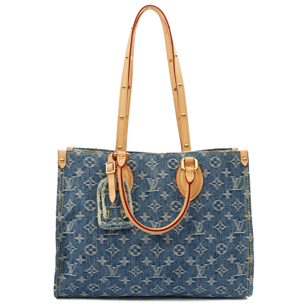 Louis Vuitton Tote On The Go MM in Denim, Leather — Detail View