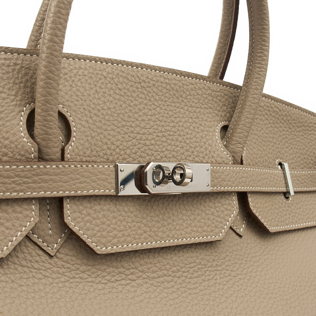 Hermes Birkin 40 in Gris Tourterelle, Clemence Leather — Lifestyle View