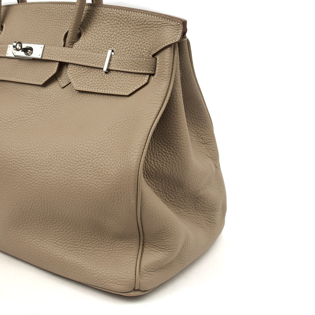 Hermes Birkin 40 in Gris Tourterelle, Clemence Leather — Detail View