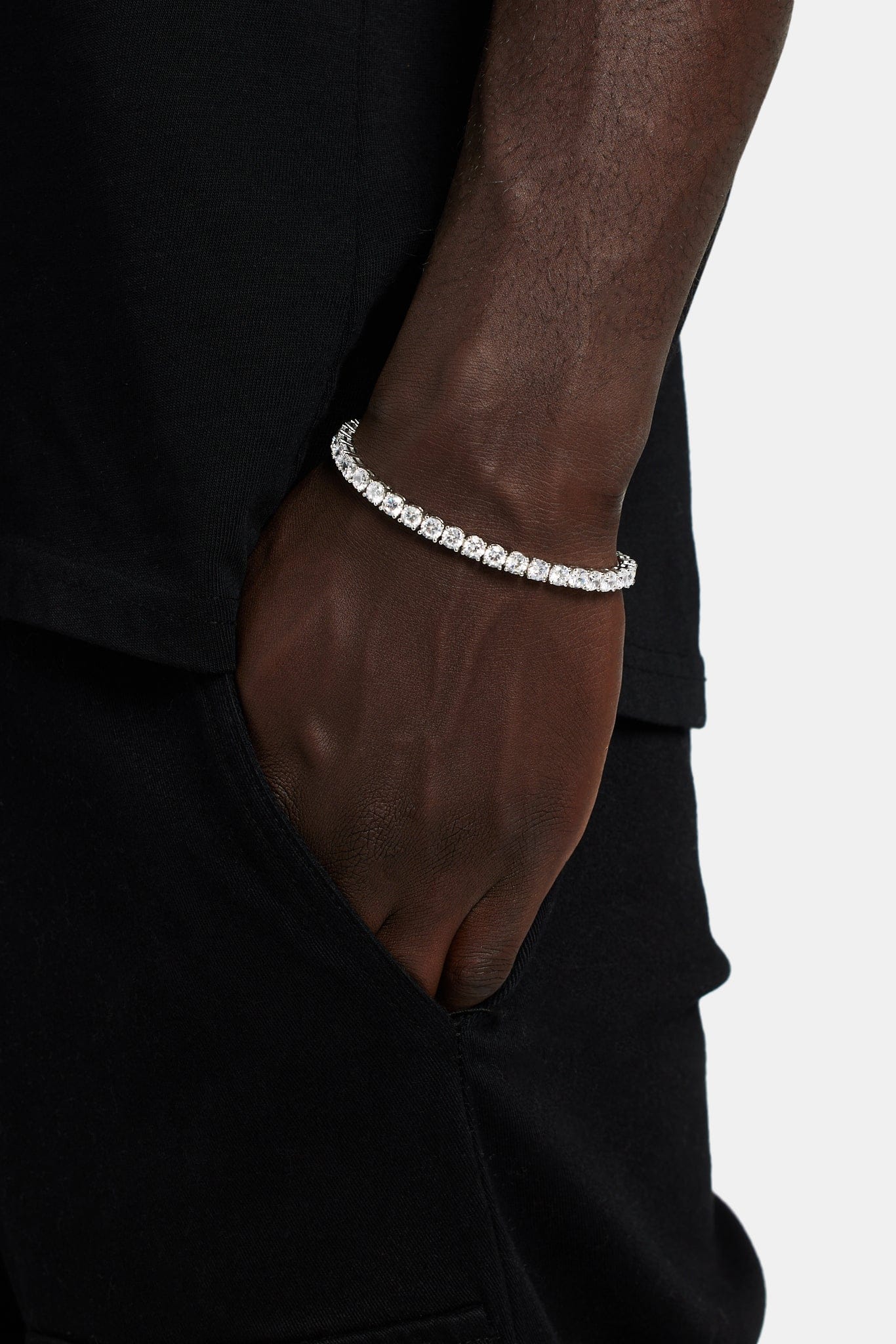 Cernucci 5mm Tennis Bracelet — 6" — Side View