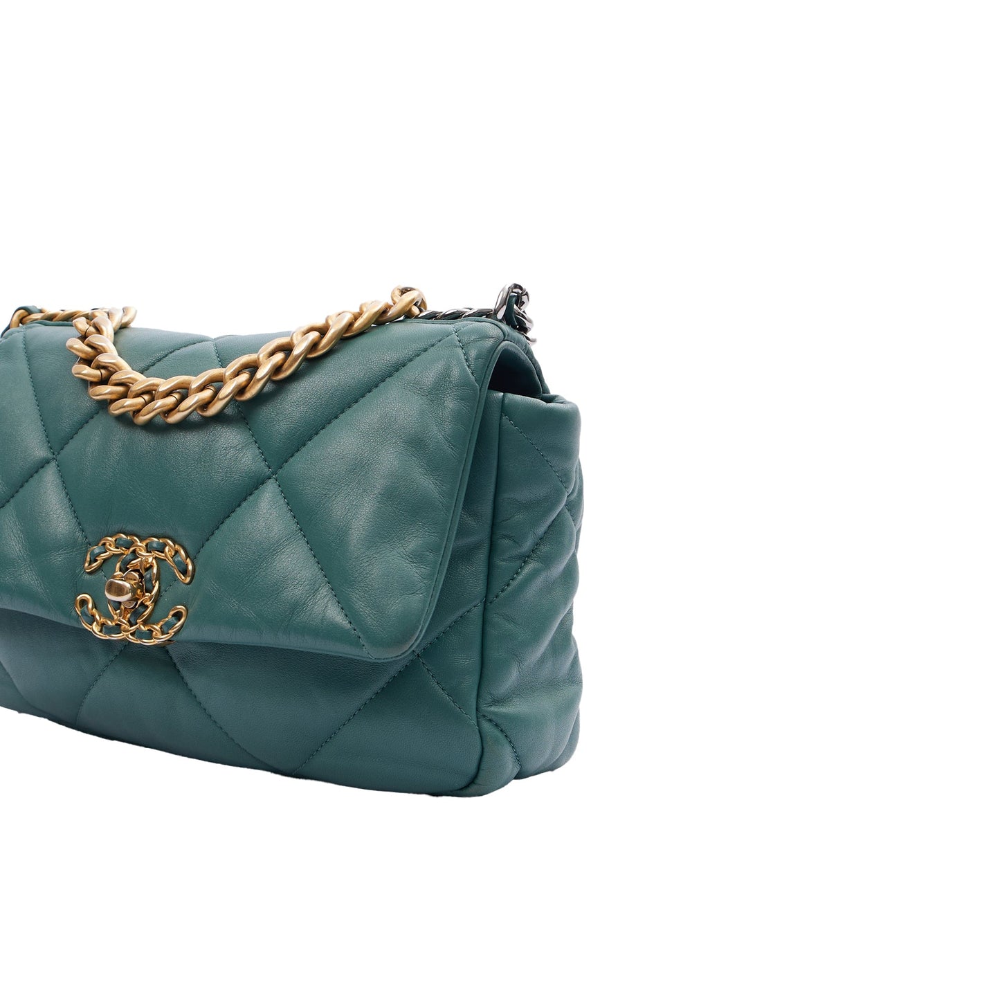 Chanel Cross Body Chanel 19 in Green, Calfskin Leather — Detail View