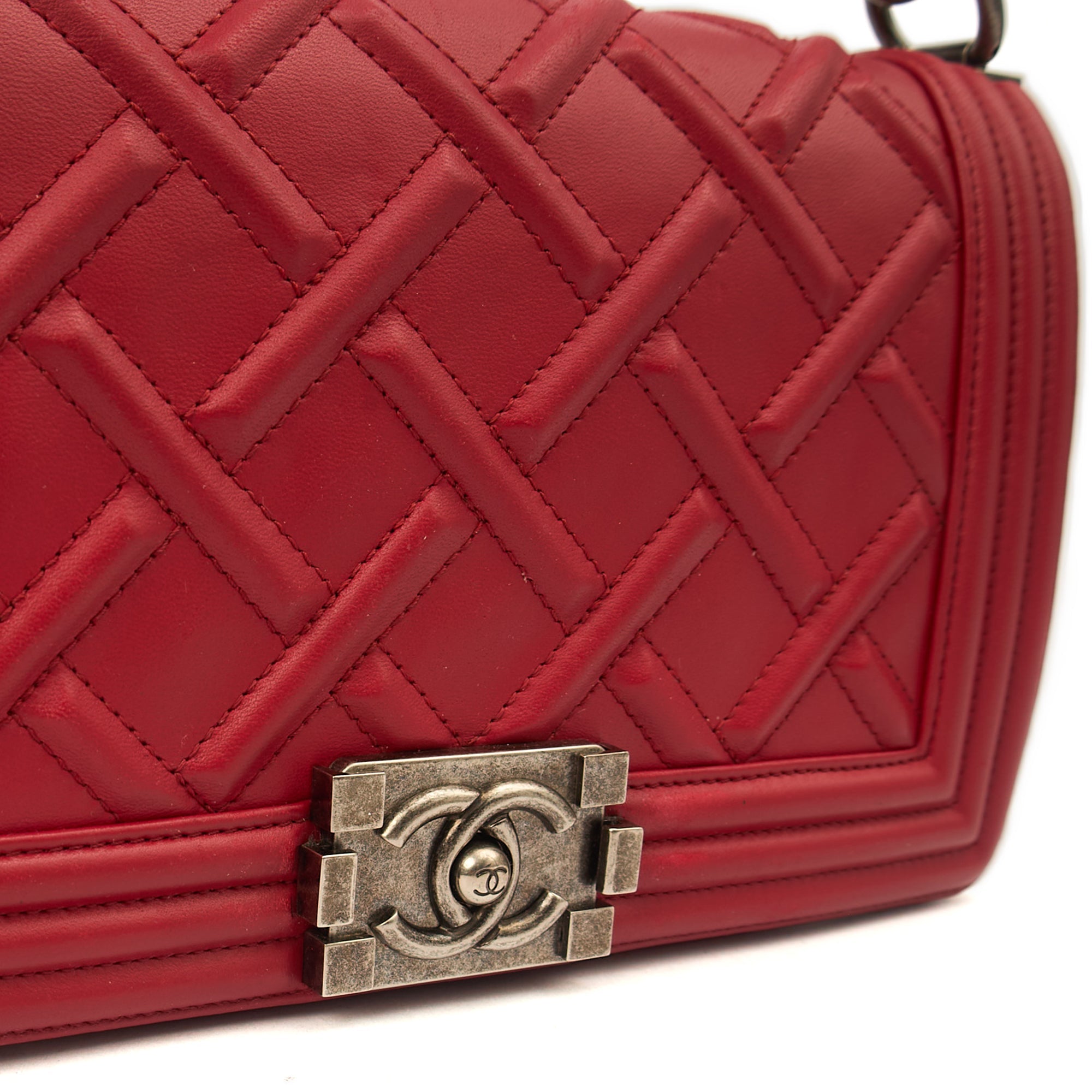 Chanel Shoulder Bag Boy - Medium in Red, Calfskin Leather — Lifestyle View