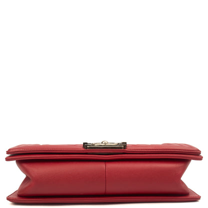 Chanel Shoulder Bag Boy - Medium in Red, Calfskin Leather — Alternate View 14