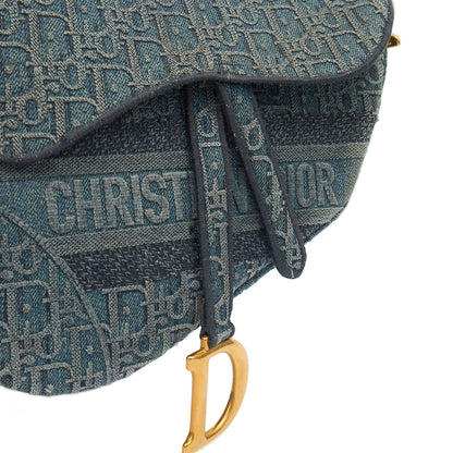 Christian Dior Shoulder Bag Saddle Bag in Blue, Fabric — Detail View