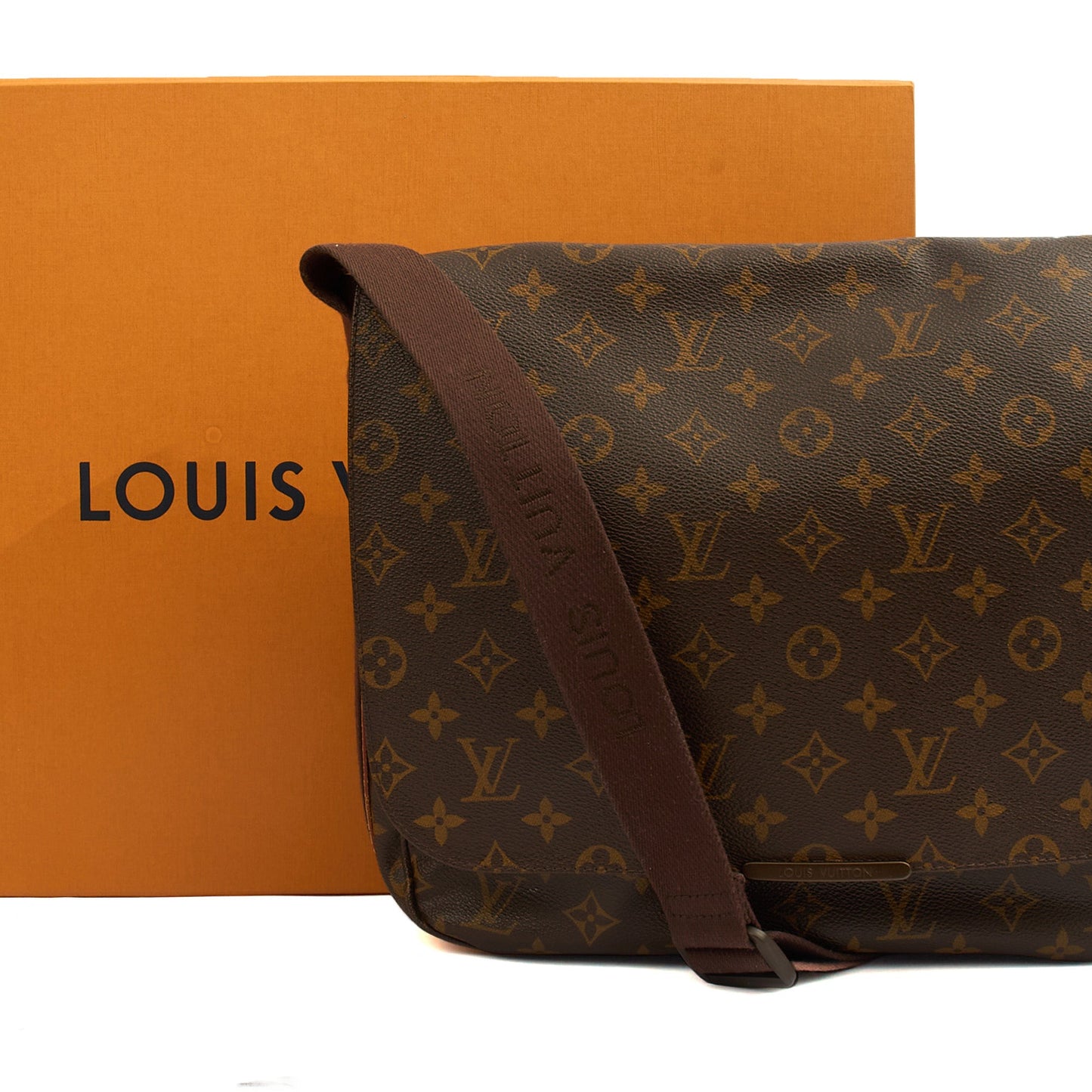 Louis Vuitton Cross Body Beaubourg in Monogram, Canvas — Side View