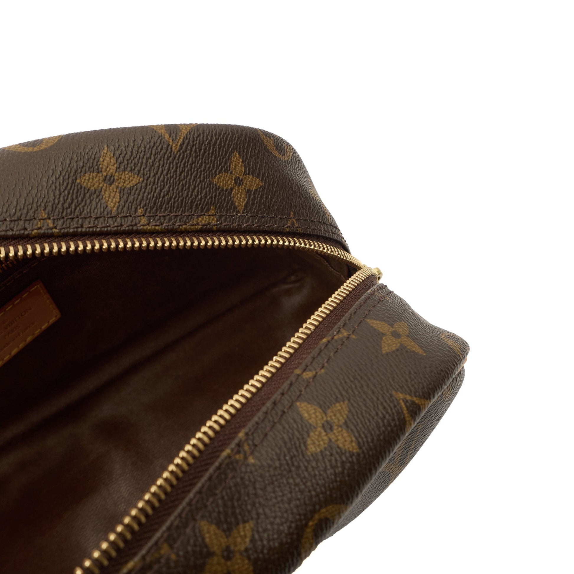 Louis Vuitton Cosmetic Bag Cosmetic Pouch in Brown, Leather — Detail View