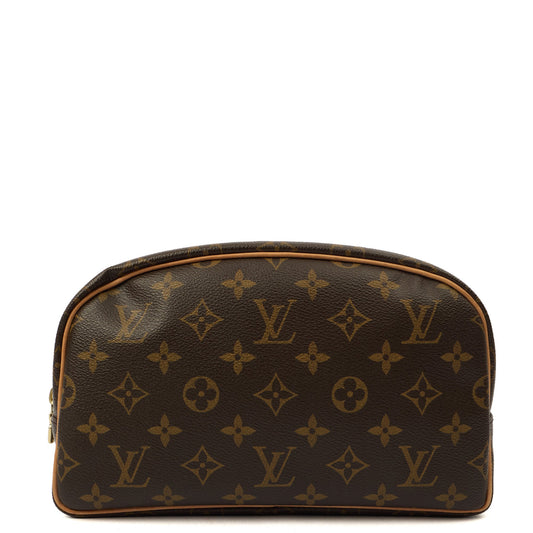 Louis Vuitton Cosmetic Bag Cosmetic Pouch in Brown, Leather — Front View