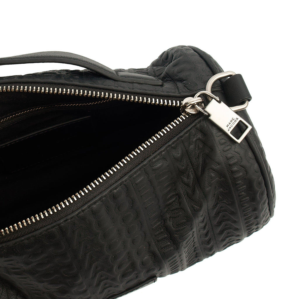 Marc Jacobs Cross Body The Shoulder Bag in tonal black, Leather — Detail View