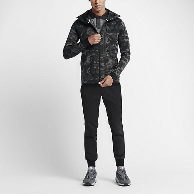 NIKE TECH FLEECE MEN'S HOODIE - Medium Ash Black — XXS — Detail View
