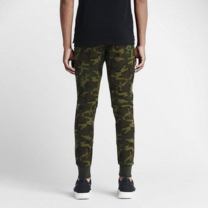 NIKE TECH FLEECE CAMO MEN'S TROUSERS - Sequoia Black — XXS — Top View