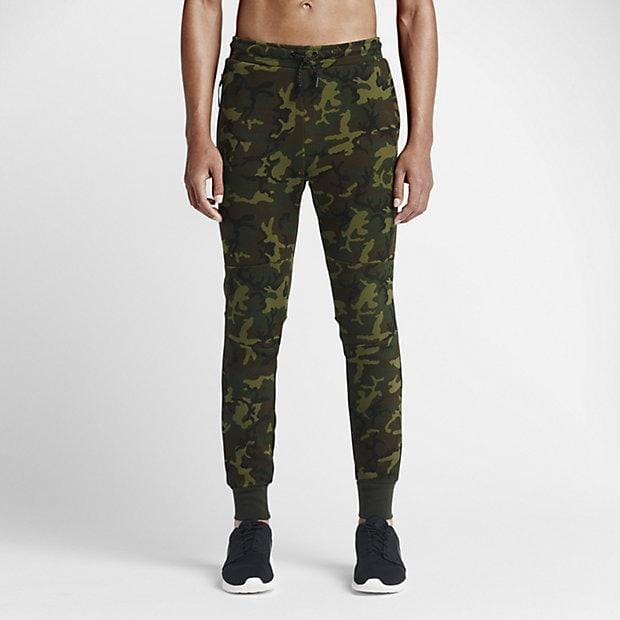 NIKE TECH FLEECE CAMO MEN'S TROUSERS - Sequoia Black — XXS — Detail View