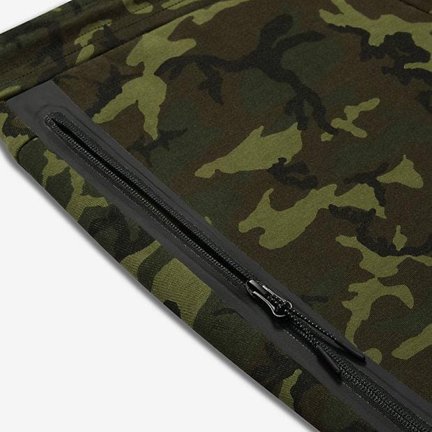 NIKE TECH FLEECE CAMO MEN'S TROUSERS - Sequoia Black — XXS — Alternate View 8
