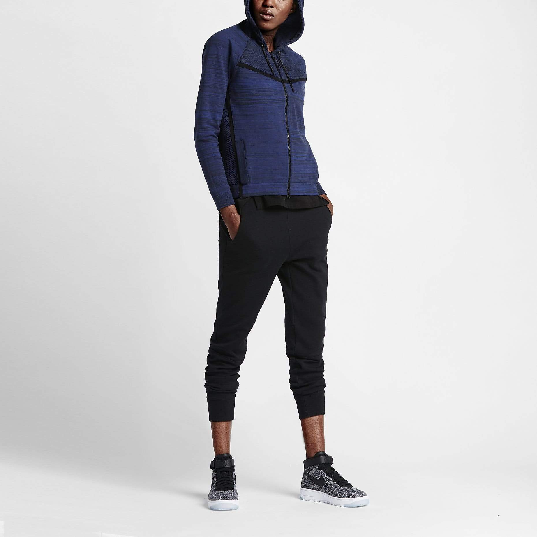 NIKE TECH KNIT WINDRUNNER WOMEN'S JACKET — XXS — Lifestyle View