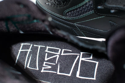 Nike SB Air Jordan 1 QS 'Iridescent Green-Black' — UK 3 | EU 35.5 | US 3.5 — Side View