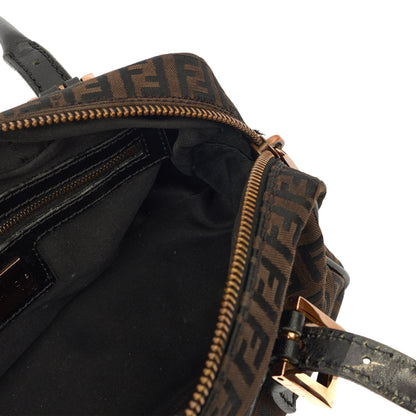 Fendi Vintage Shoulder Bag in Zucca FF, Canvas — Alternate View 14