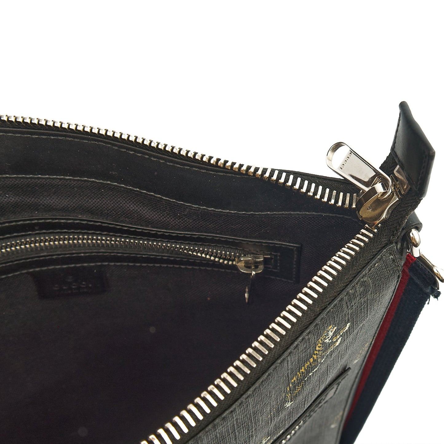 Gucci Cross Body Messenger in Night Courrier GG Supreme, Leather — Detail View
