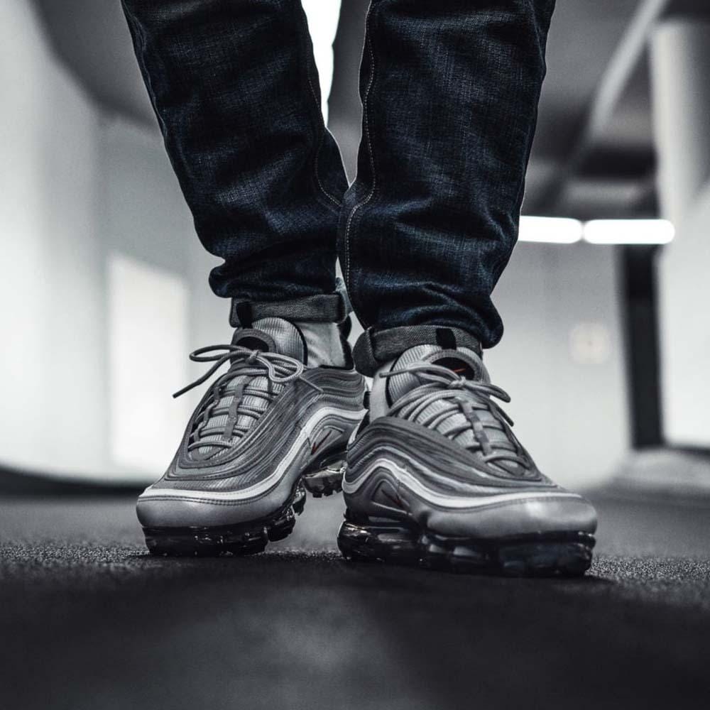 Nike Air VaporMax 97 Silver Bullet — UK 3 | EU 35.5 | US 3.5 — Alternate View 7