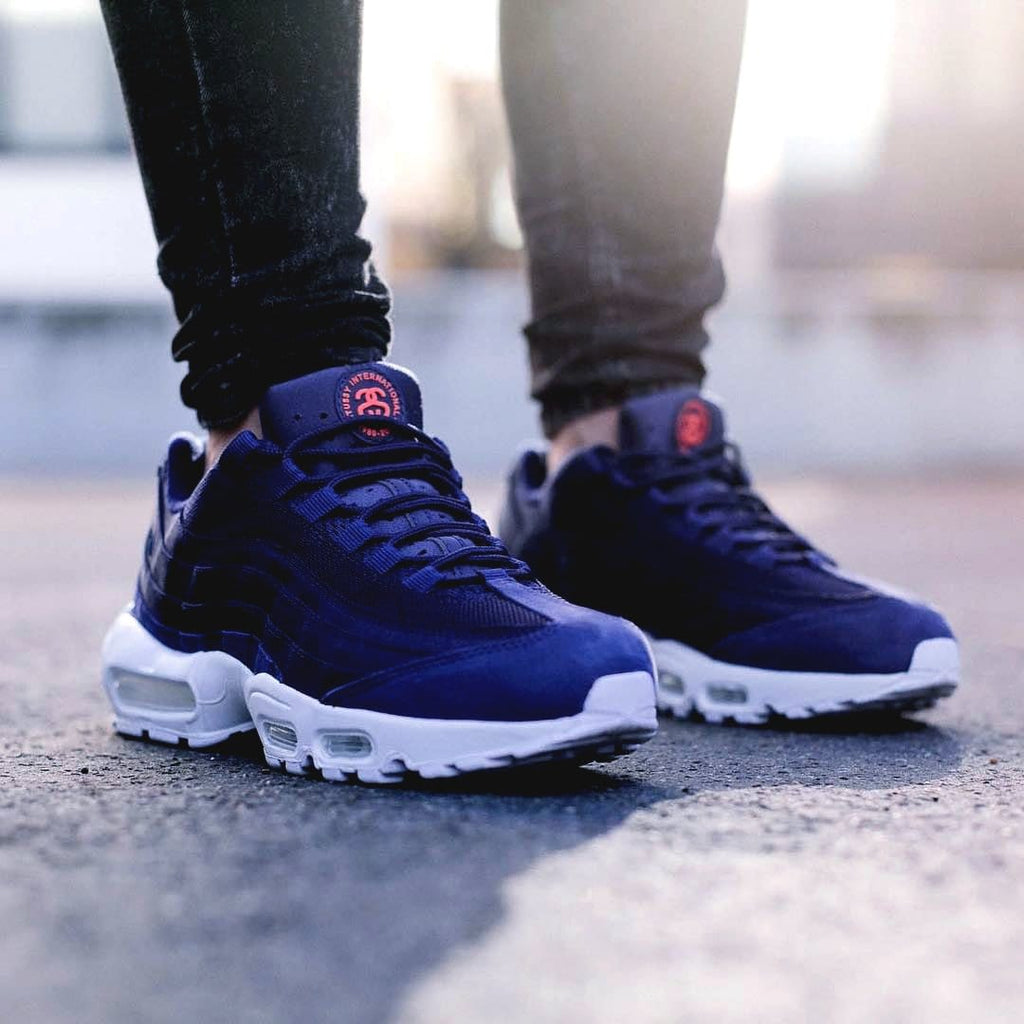 Stussy x Nike Air Max 95 Loyal Blue — UK 3 | EU 35.5 | US 3.5 — Alternate View 7
