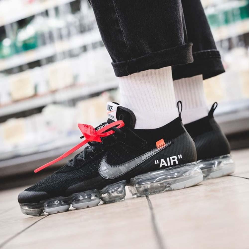 Off-White x Nike Air VaporMax Flyknit Black — UK 3 | EU 35.5 | US 3.5 — Alternate View 7