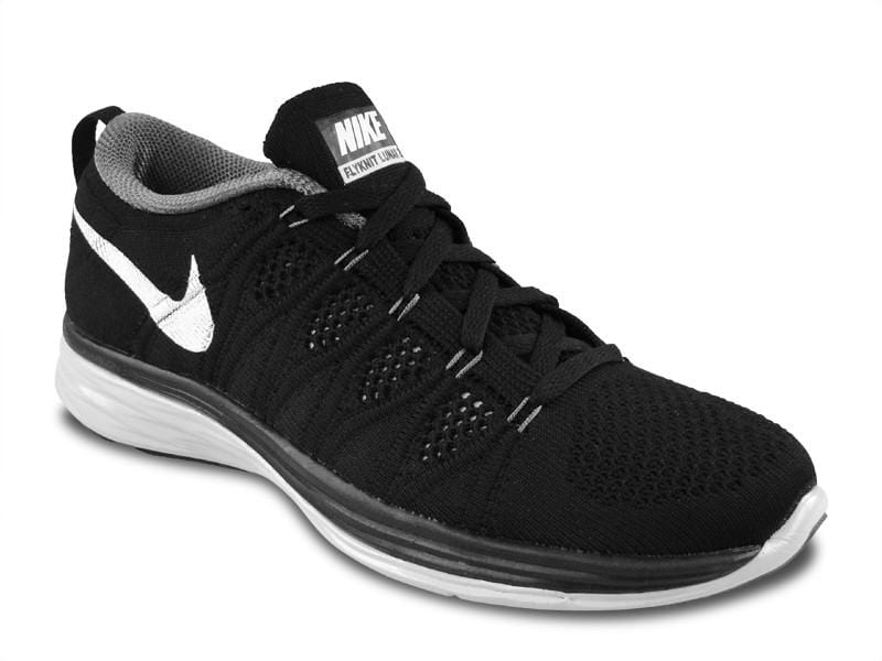 NIKE WMNS FLYKNIT LUNAR2 - BLACK — UK 2.5 | EU 35.5 | US 5 — Back View