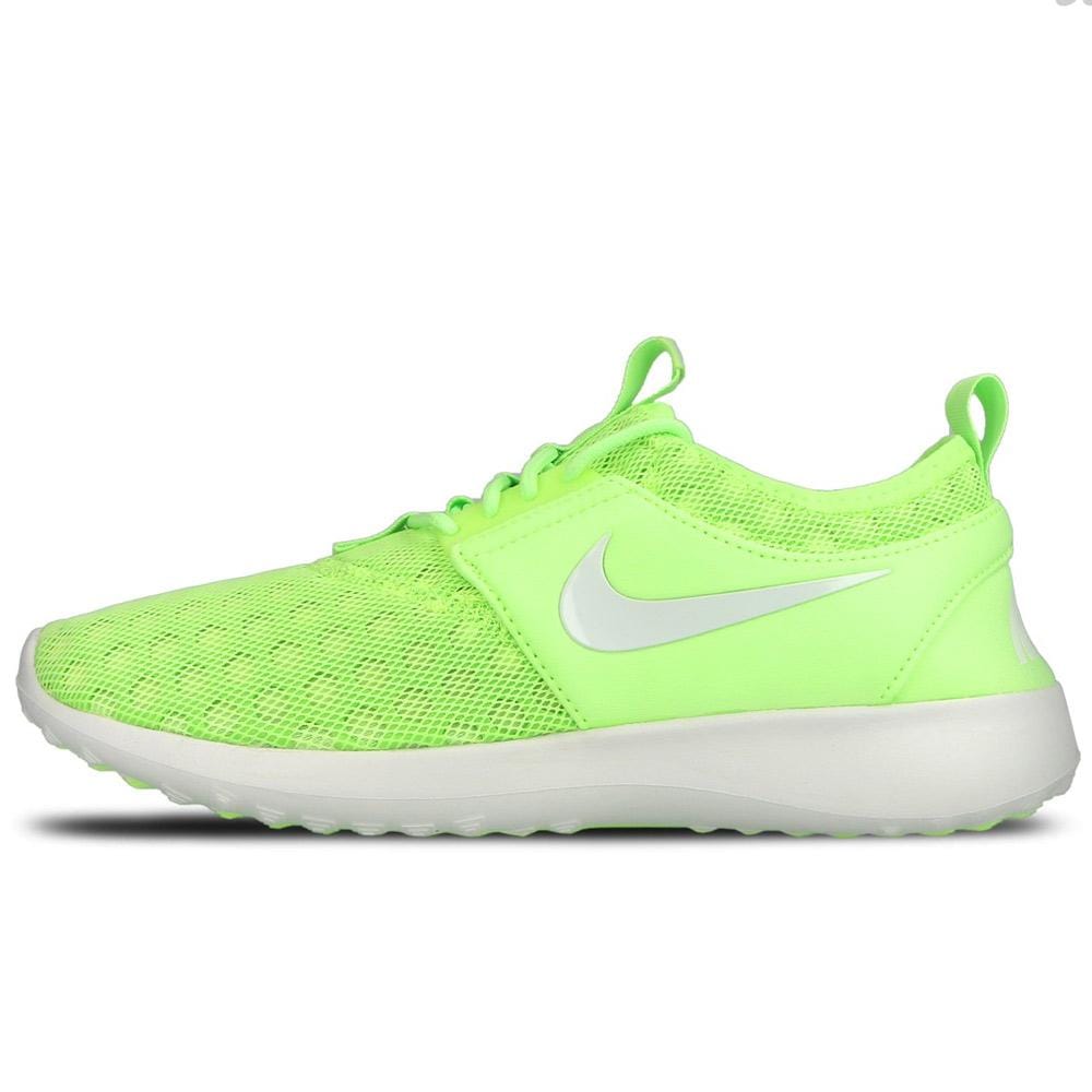 Nike Wmns Juvenate 'Ghost Green' — UK 2.5 | EU 35.5 | US 5 — Front View