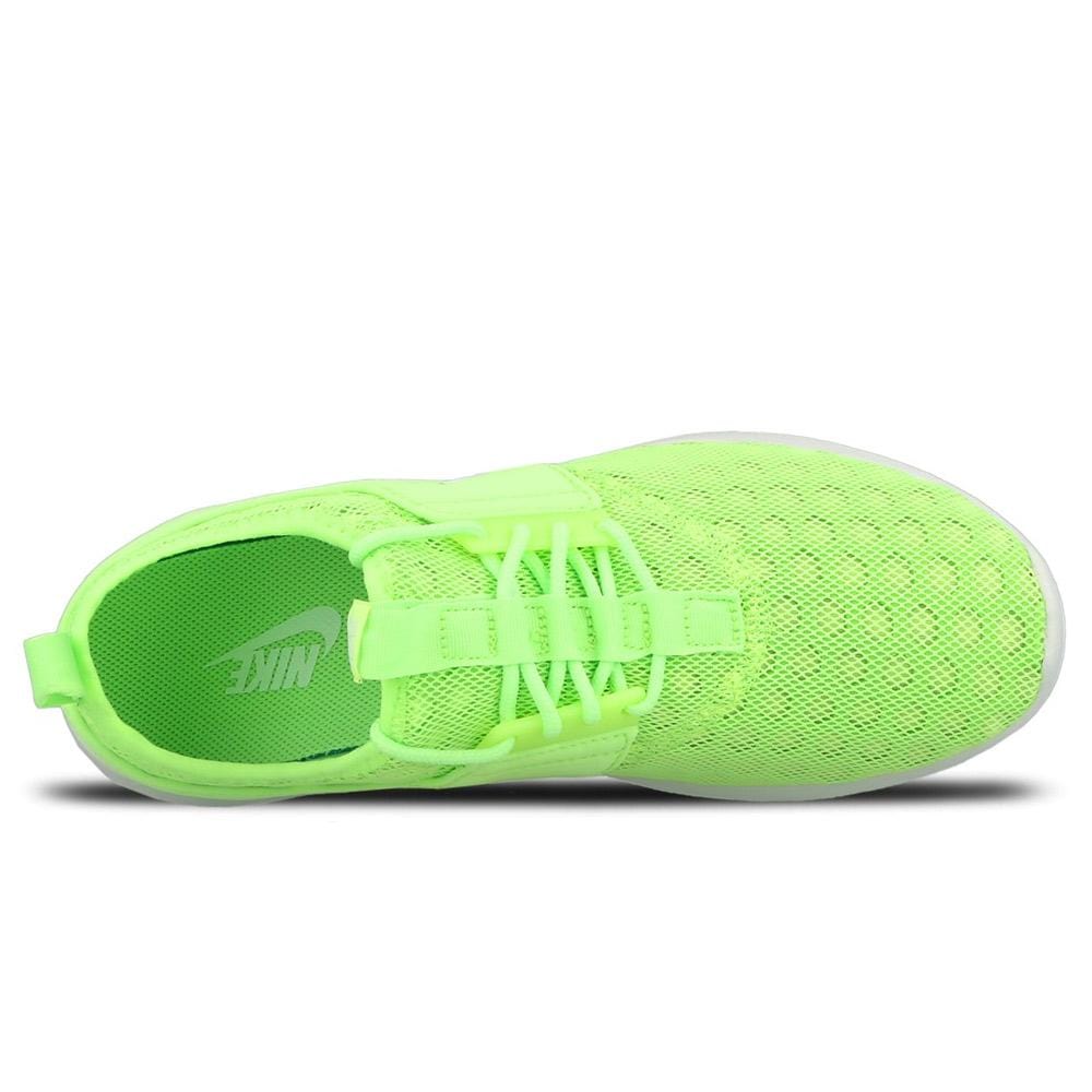 Nike Wmns Juvenate 'Ghost Green' — UK 2.5 | EU 35.5 | US 5 — Detail View