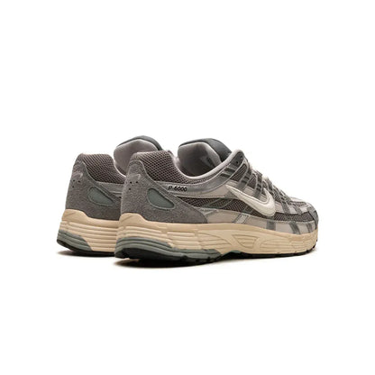 Nike P-6000 Flat Pewter — 3 UK — Detail View
