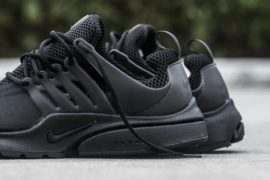 Nike Air Presto Triple Black Mesh — UK 3 | EU 35.5 | US 3.5 — Detail View