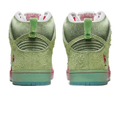 Nike Dunk High SB 'Strawberry Cough' — UK 3 | EU 35.5 | US 3.5 — Top View