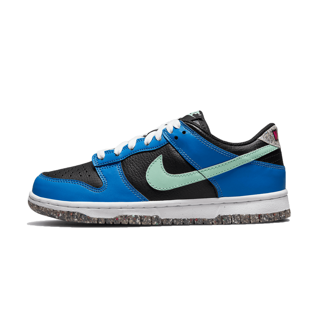 Nike Dunk Low SE GS 'Black Light Photo Blue Mint Foam' — UK 13.5 | EU 32 | US 1Y — Front View