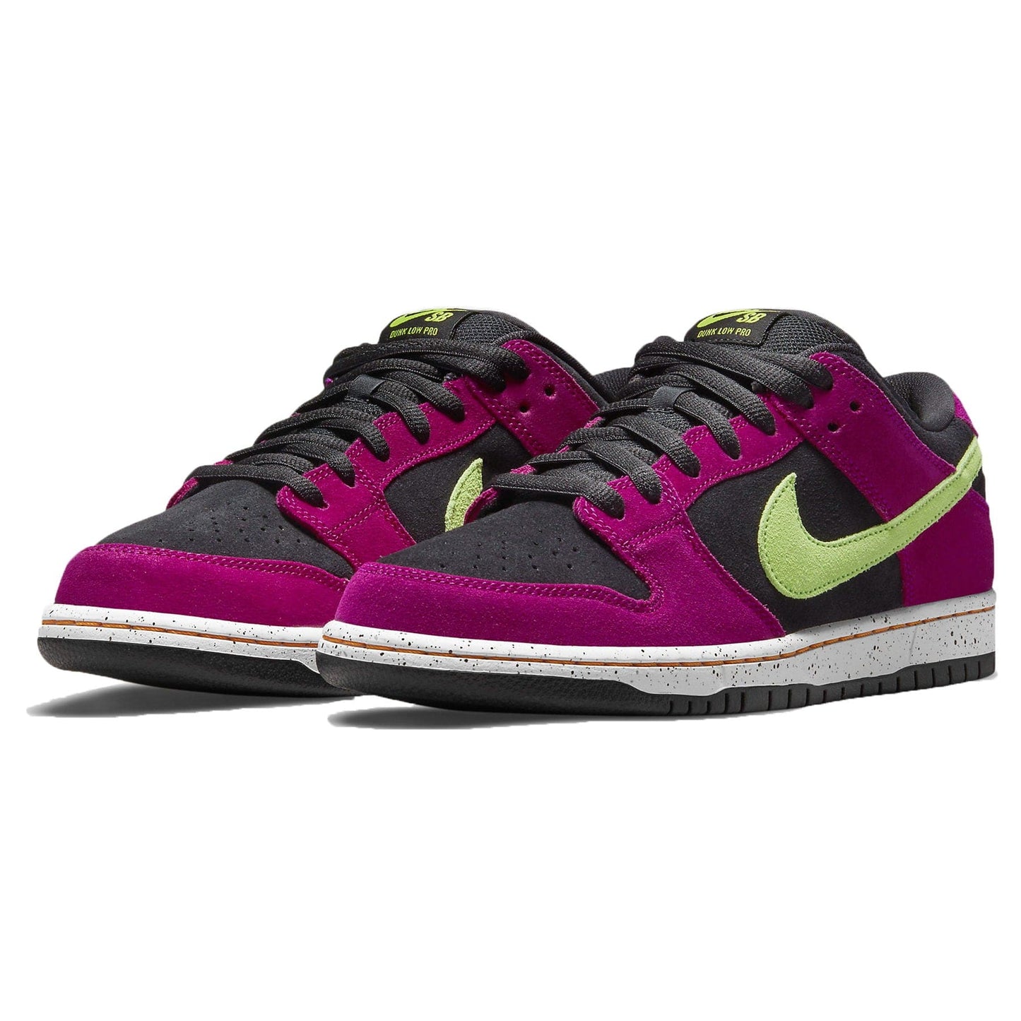 Nike Dunk Low Pro SB 'Red Plum' — UK 3 | EU 35.5 | US 3.5 — Side View