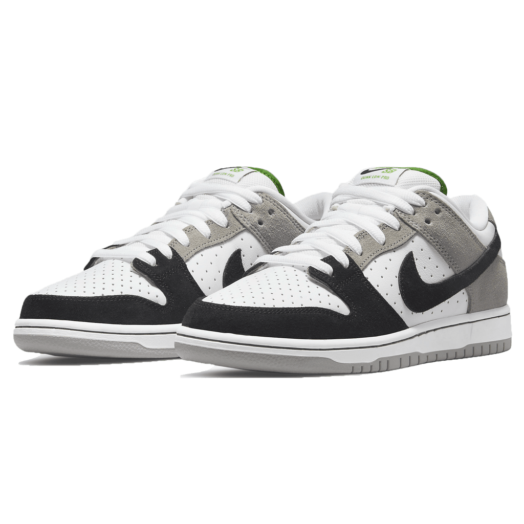 Nike Dunk Low SB 'Chlorophyll' — UK 3 | EU 35.5 | US 3.5 — Side View