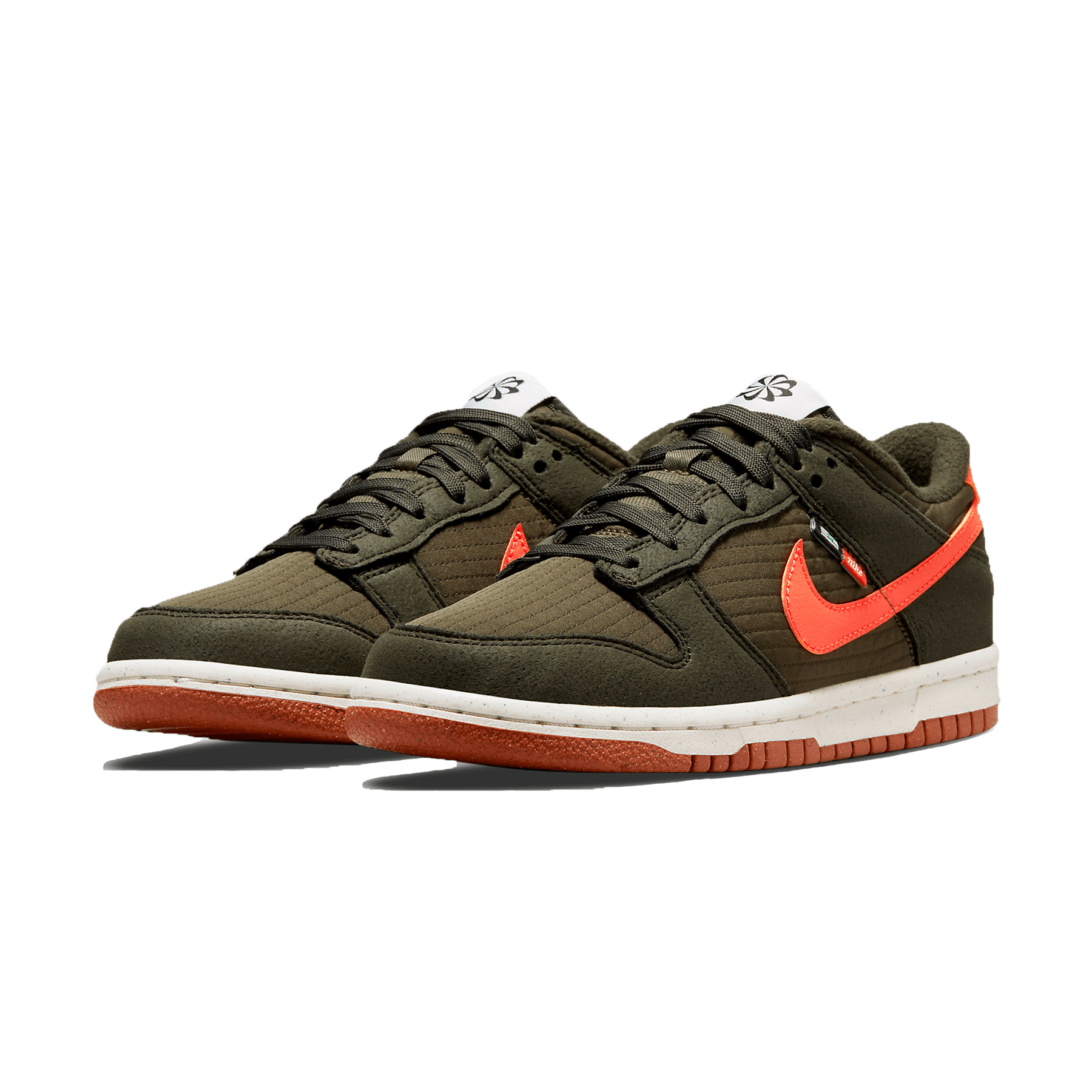 Nike Dunk Low SE GS 'Toasty - Sequoia' — UK 13.5 | EU 32 | US 1Y — Side View