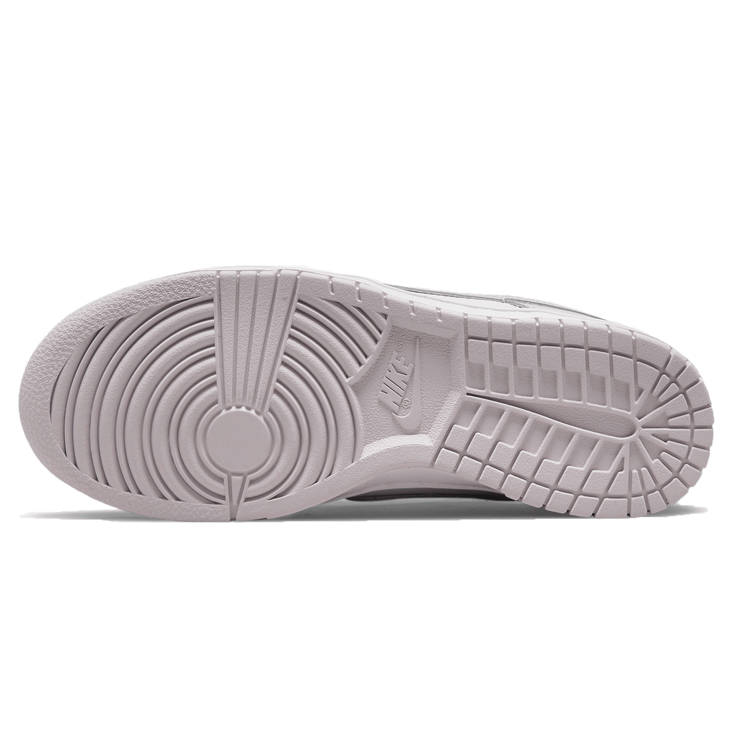 Nike Dunk Low Wmns 'Light Violet' — UK 2.5 | EU 35.5 | US 5 — Detail View