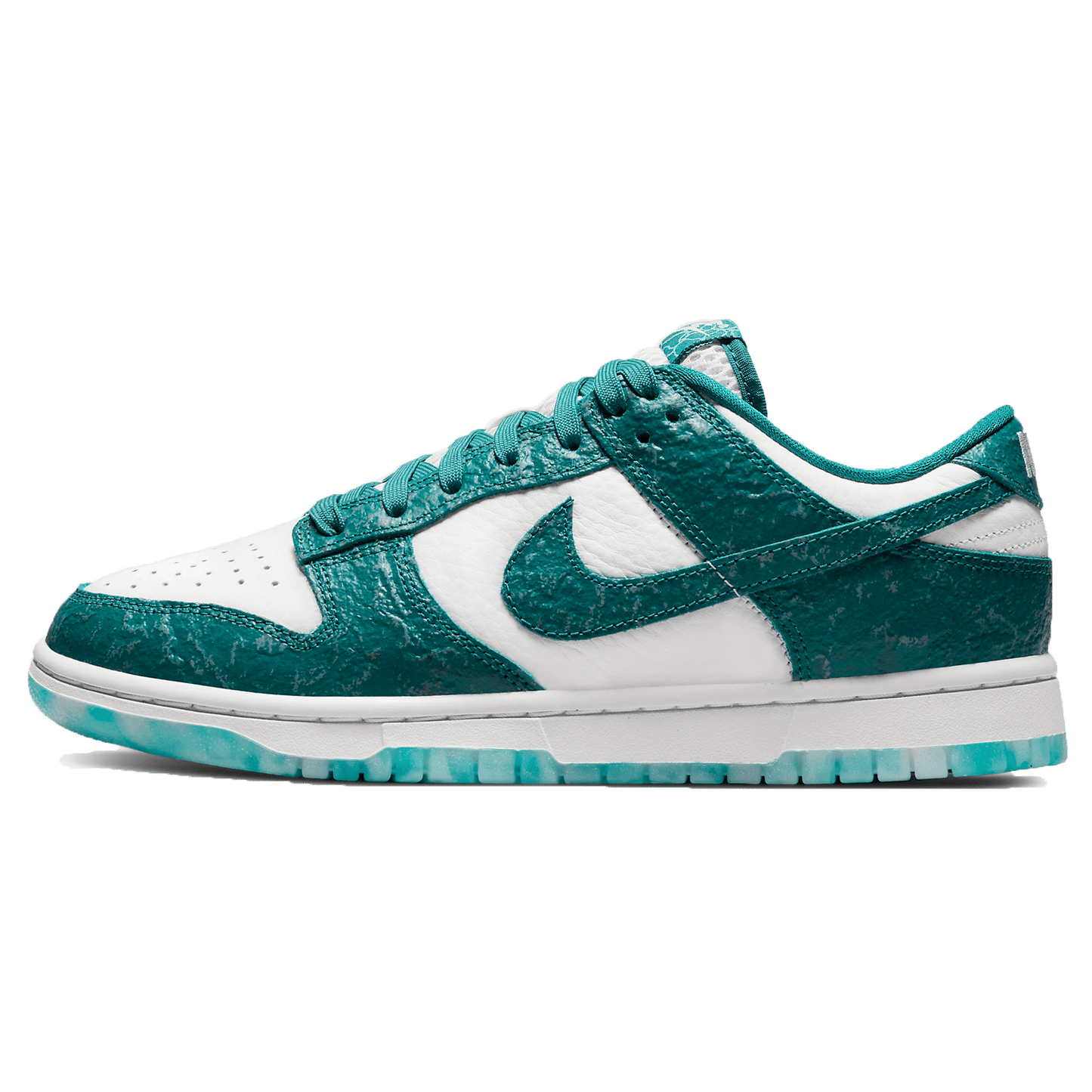 Nike Dunk Low Wmns 'Ocean' — UK 2.5 | EU 35.5 | US 5 — Front View