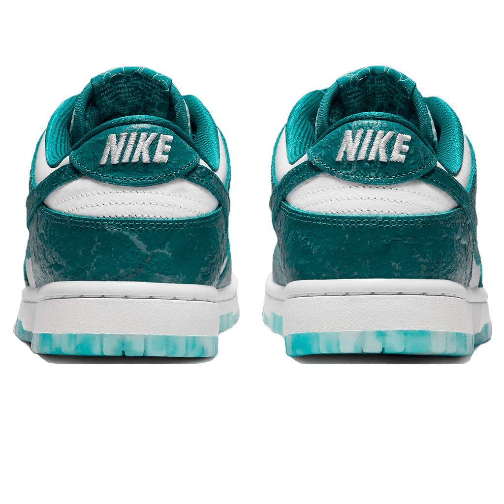 Nike Dunk Low Wmns 'Ocean' — UK 2.5 | EU 35.5 | US 5 — Back View