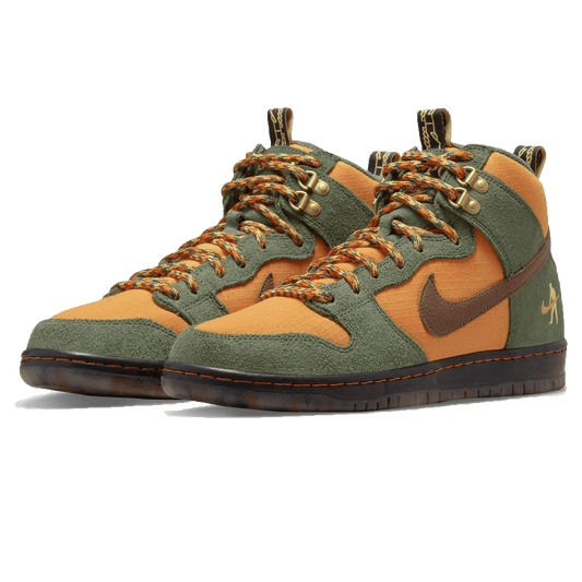 Pass~Port x Nike Dunk High SB 'Workboot' — UK 3 | EU 35.5 | US 3.5 — Side View