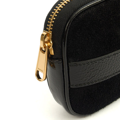 Gucci Clutch Clutch in Black, Suede — Detail View