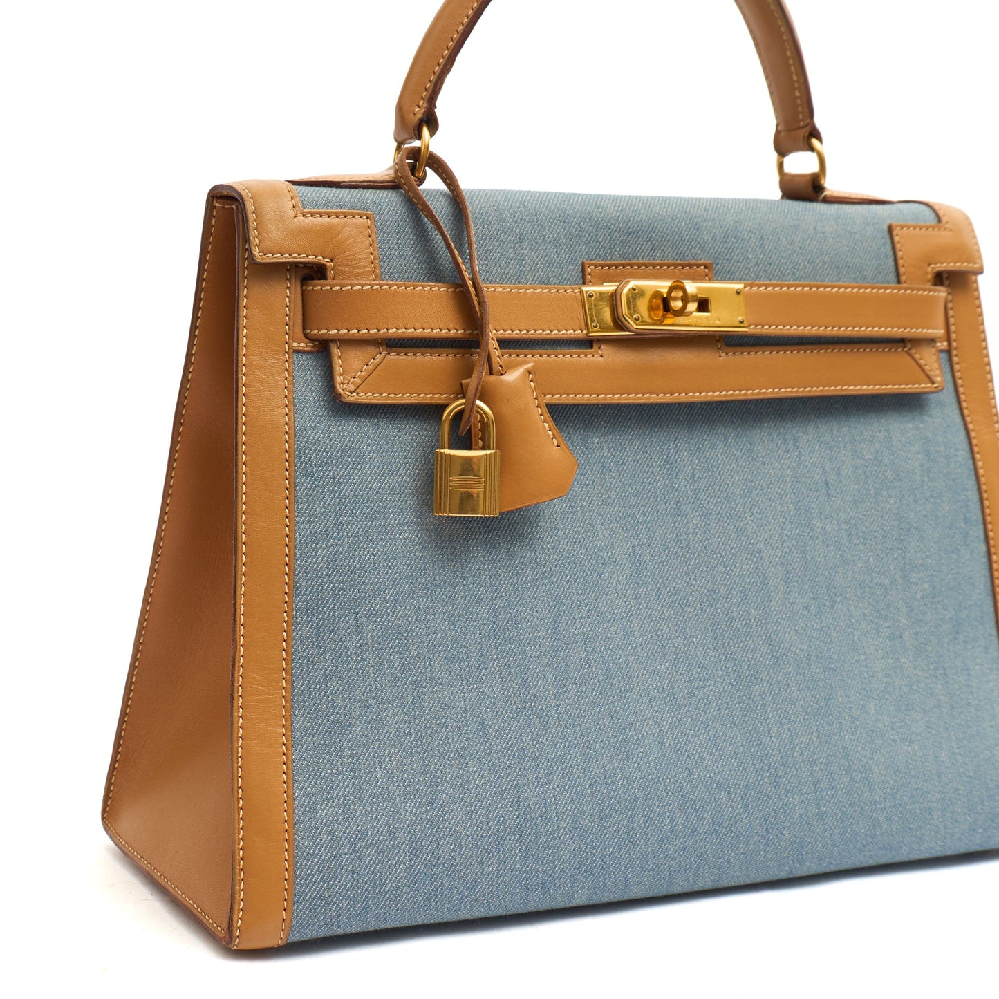 Hermes Kelly 32 in Blue Denim With Vache Naturelle Leather, Gold Hardware — Alternate View 10
